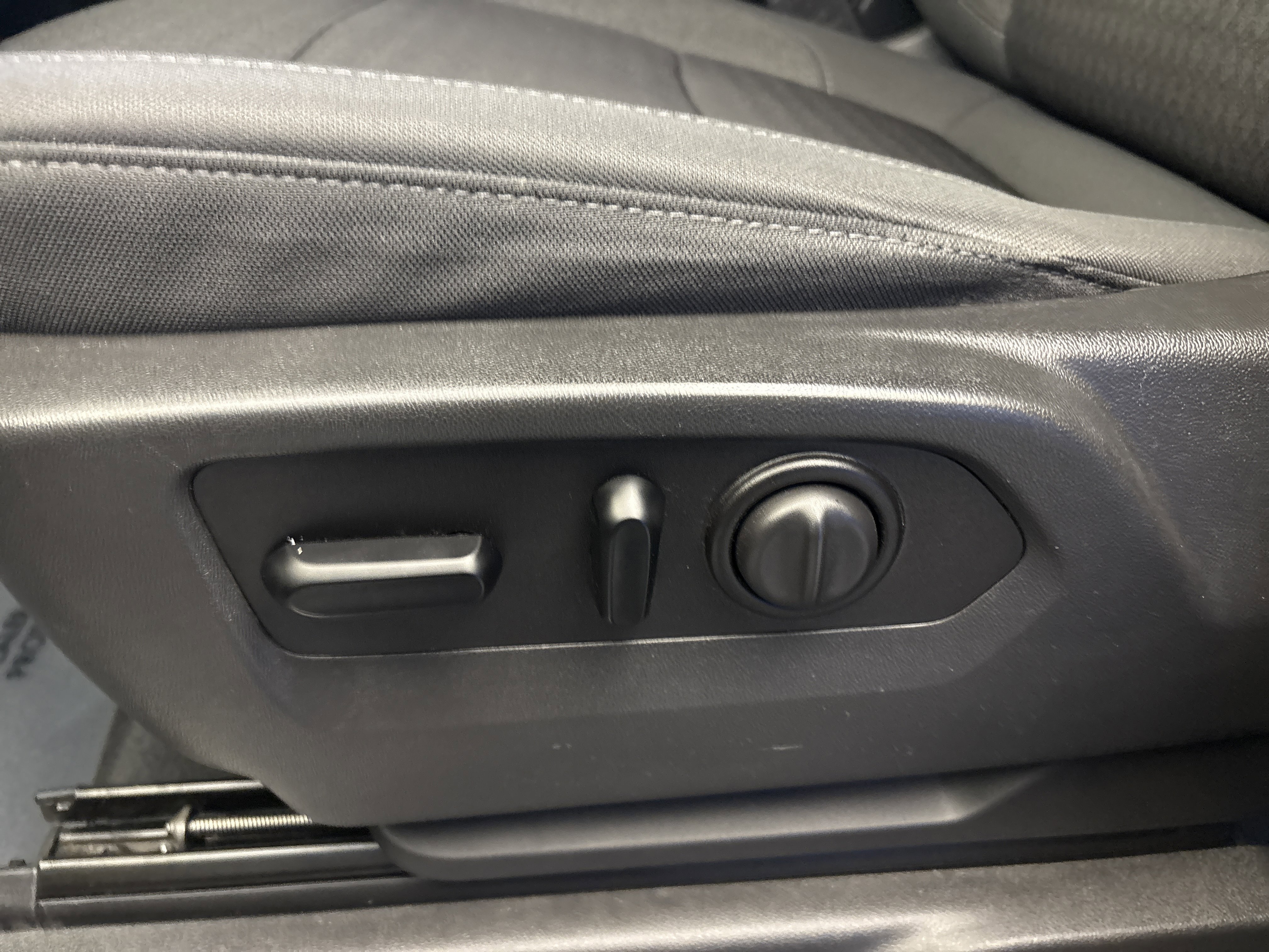 Used 2021 Shadow Gray Metallic Chevrolet LT image 13