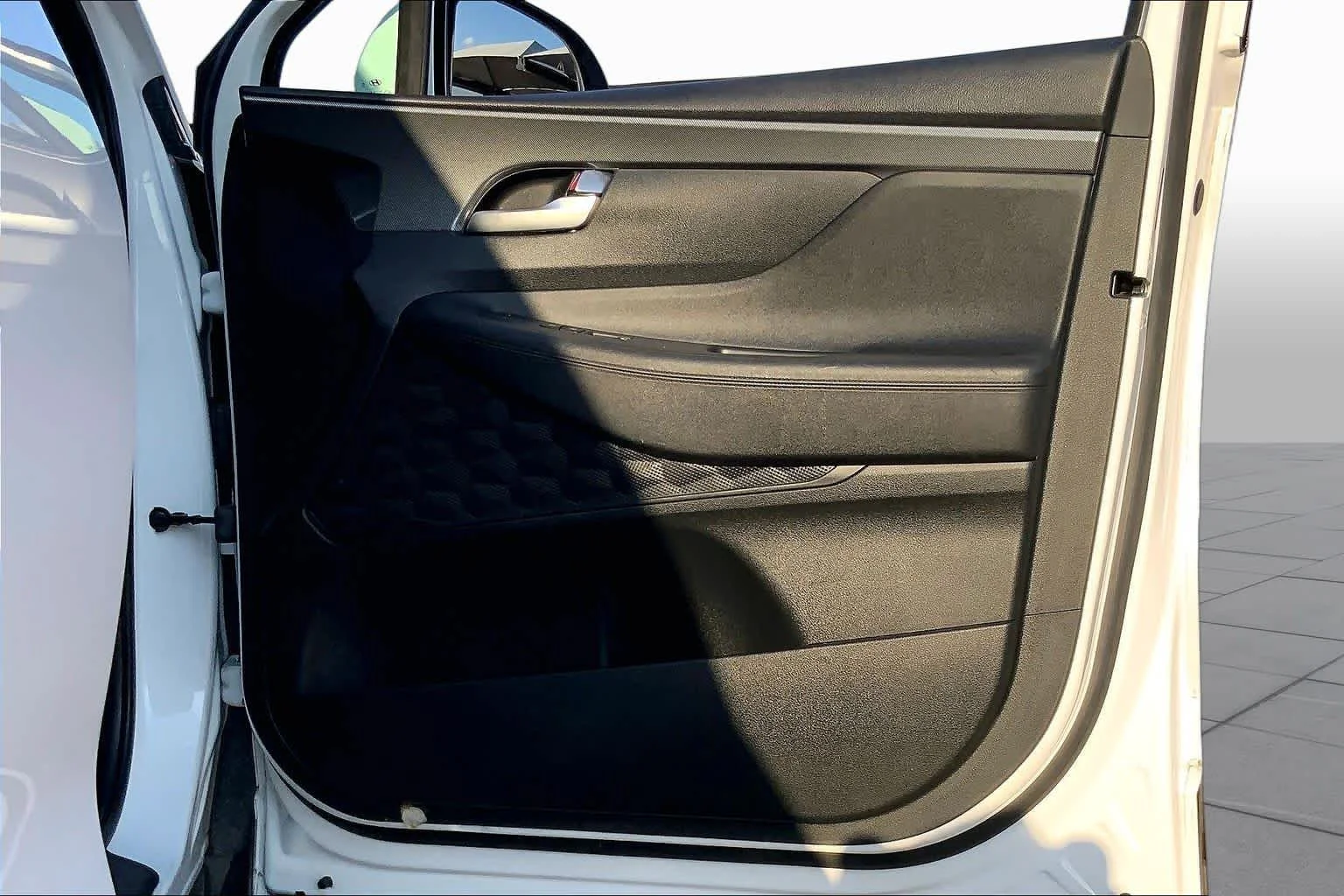 Used 2023 Serenity White Pearl Hyundai SEL image 19
