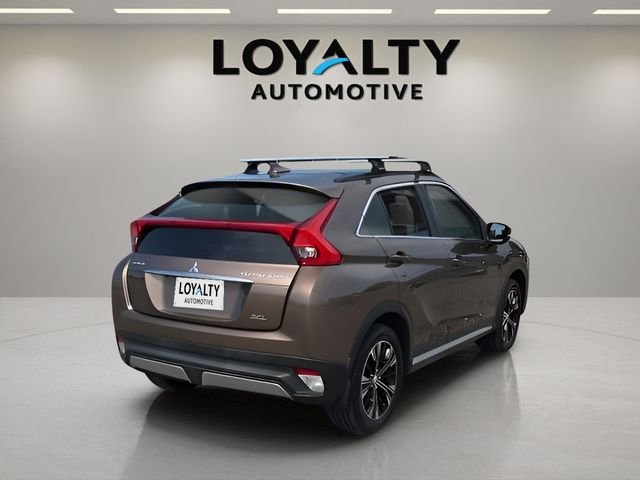 Used 2018  Mitsubishi SEL image 5