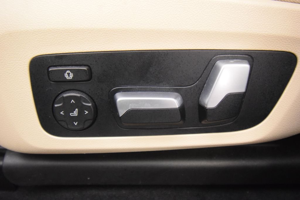 Used 2021 Blue BMW M40i image 22