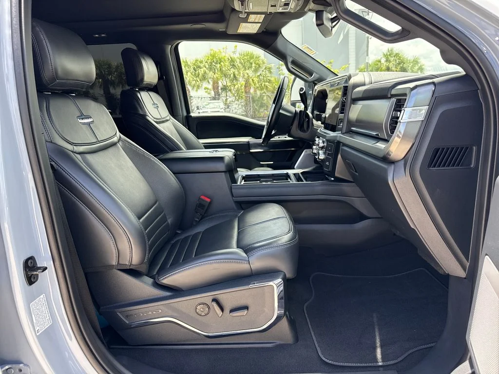 Certified Used 2025 Gray Ford Platinum image 29