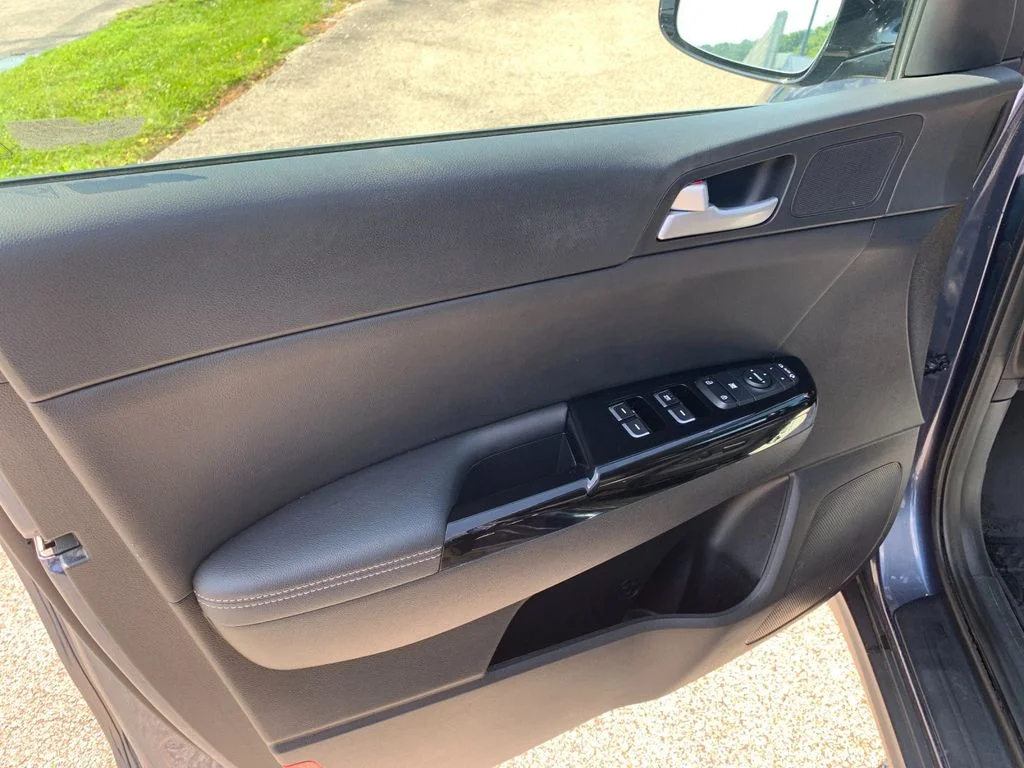 Used 2021 Blue Kia EX image 12