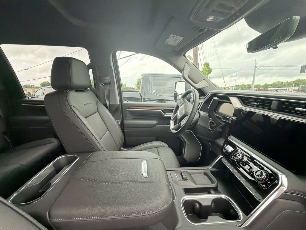 Used 2026 Downpour Metallic GMC Denali image 15