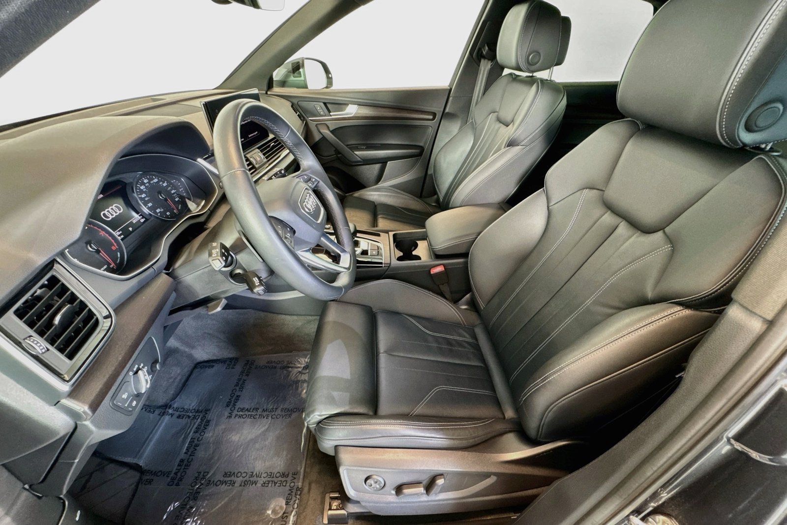 Used 2023 Daytona Gray Pearl Effect Audi S line Premium image 19