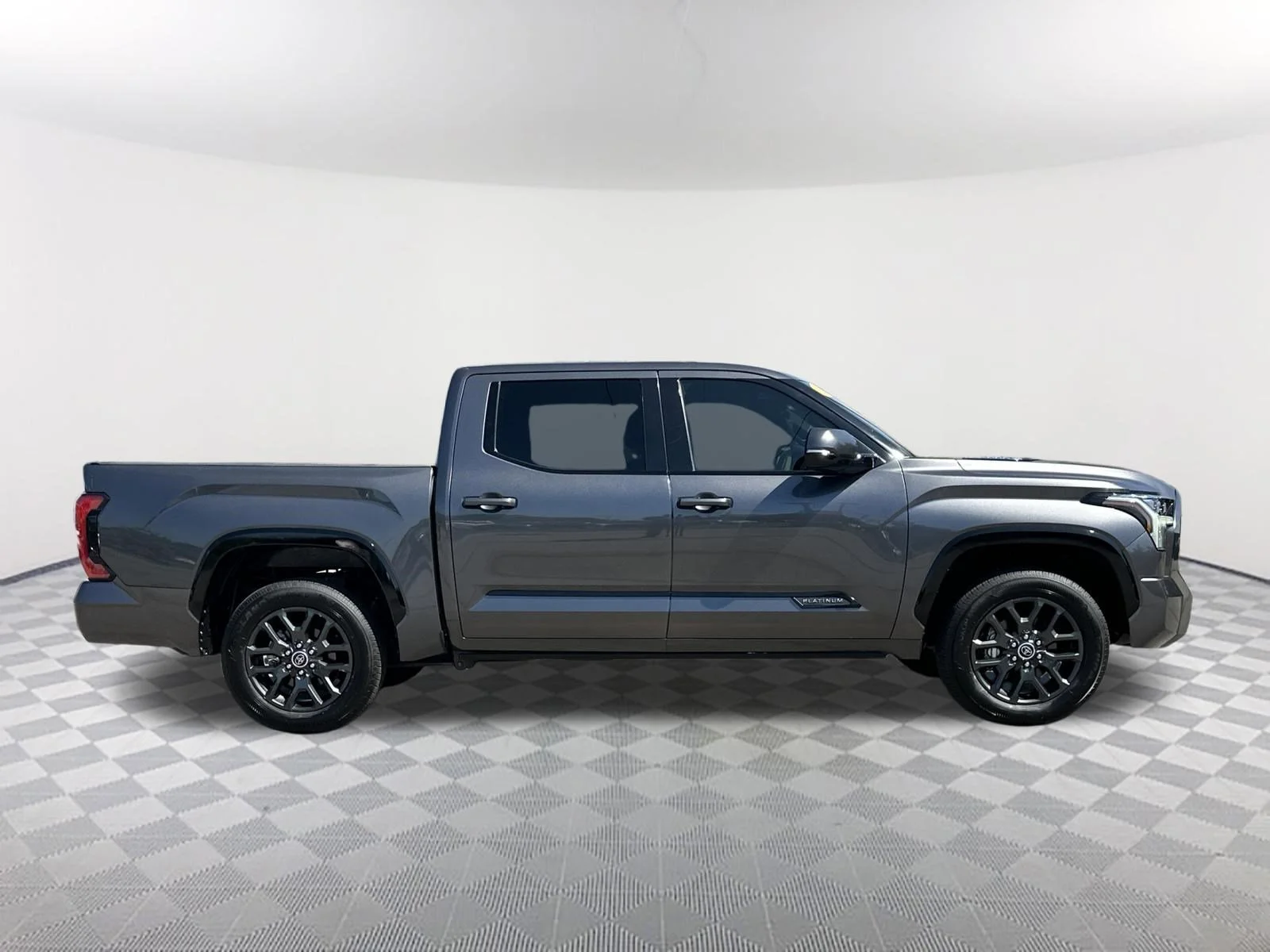 Used 2023 Magnetic Gray Metallic Toyota Platinum HV image 4