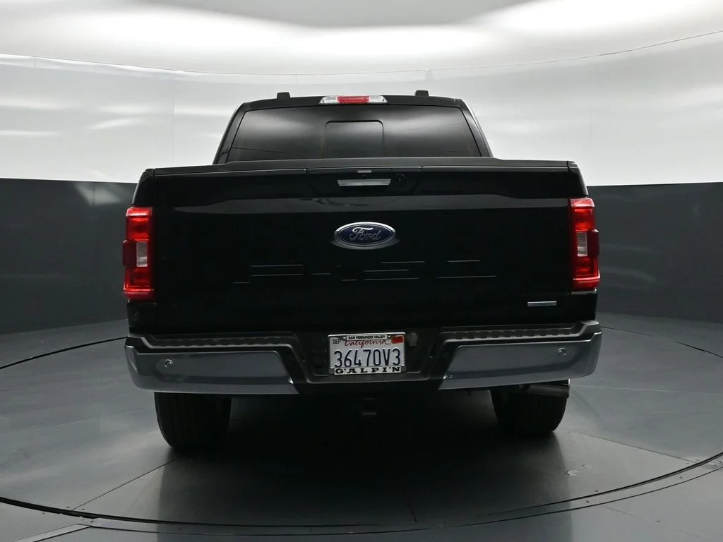 Used 2023 Black Ford XLT image 25