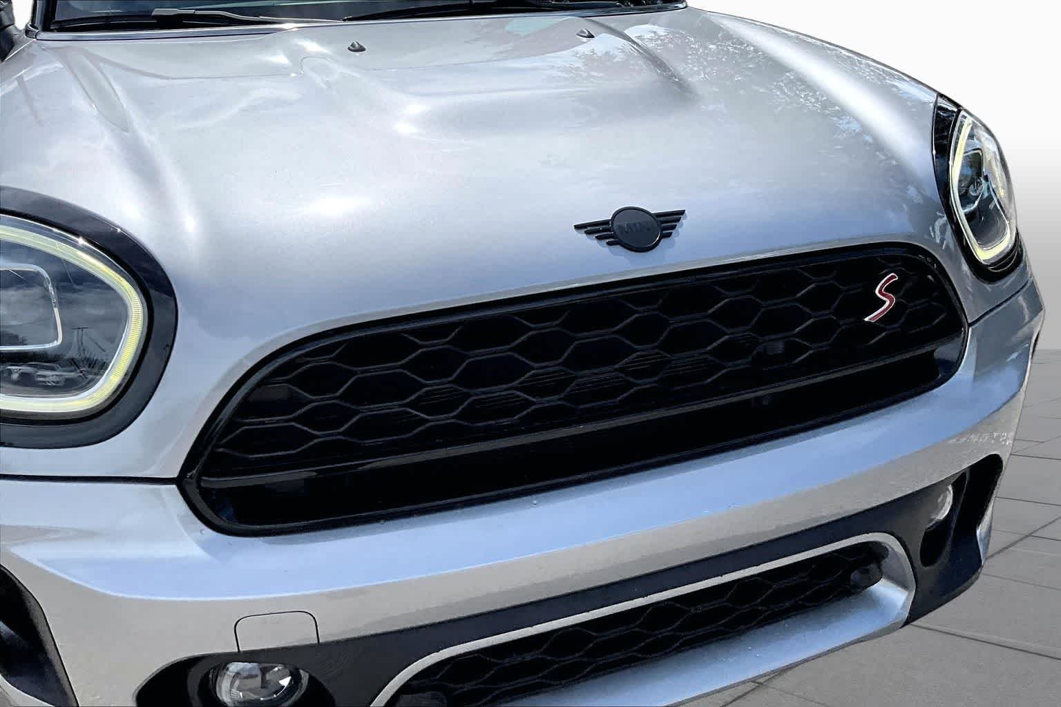 Used 2024 Melting Silver III Metallic MINI Cooper S image 30