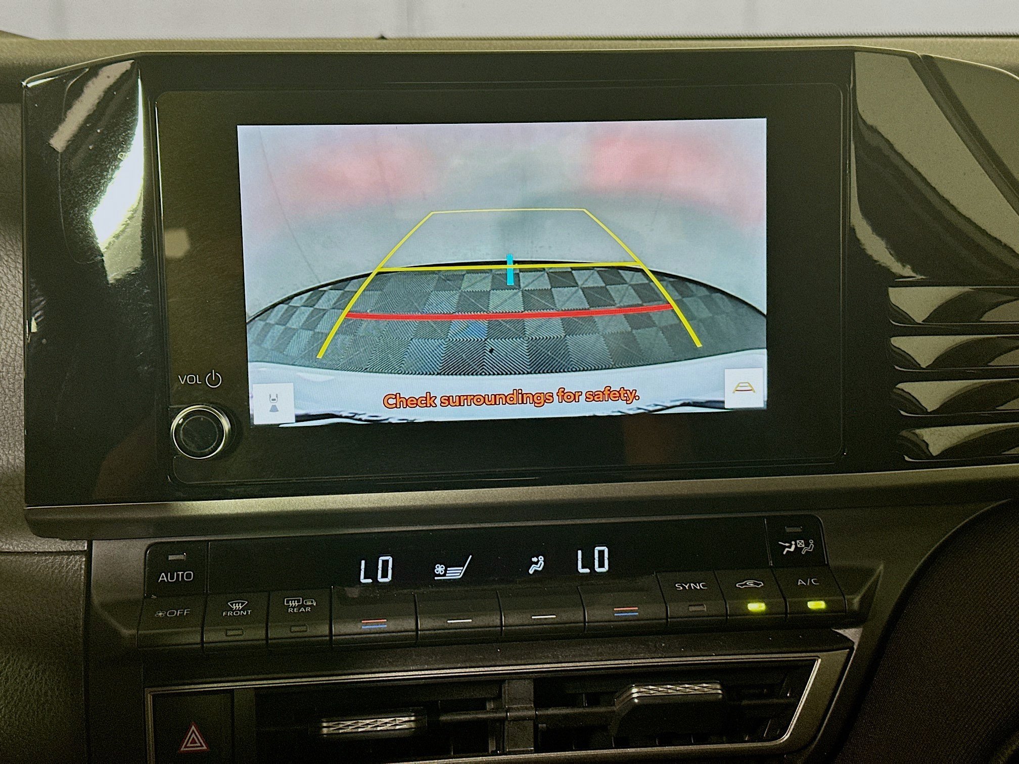 Certified Used 2025 Ice Toyota LE image 25