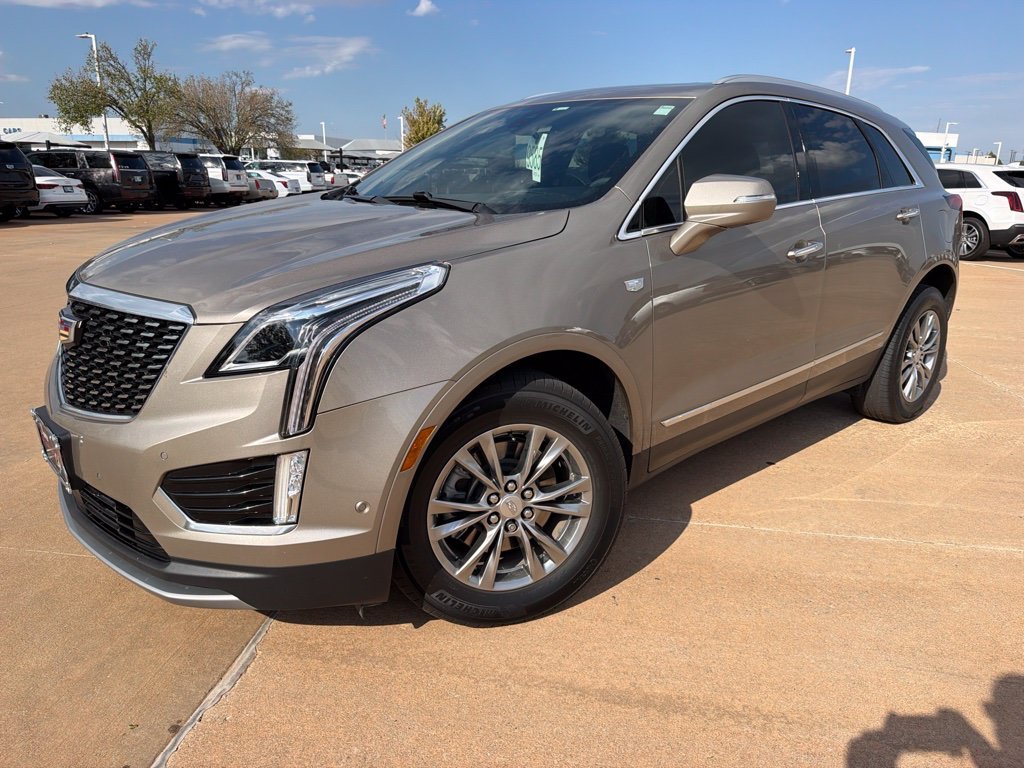 Pre-Owned 2022 Cadillac XT5 Premium Luxury 4D Sport Utility in