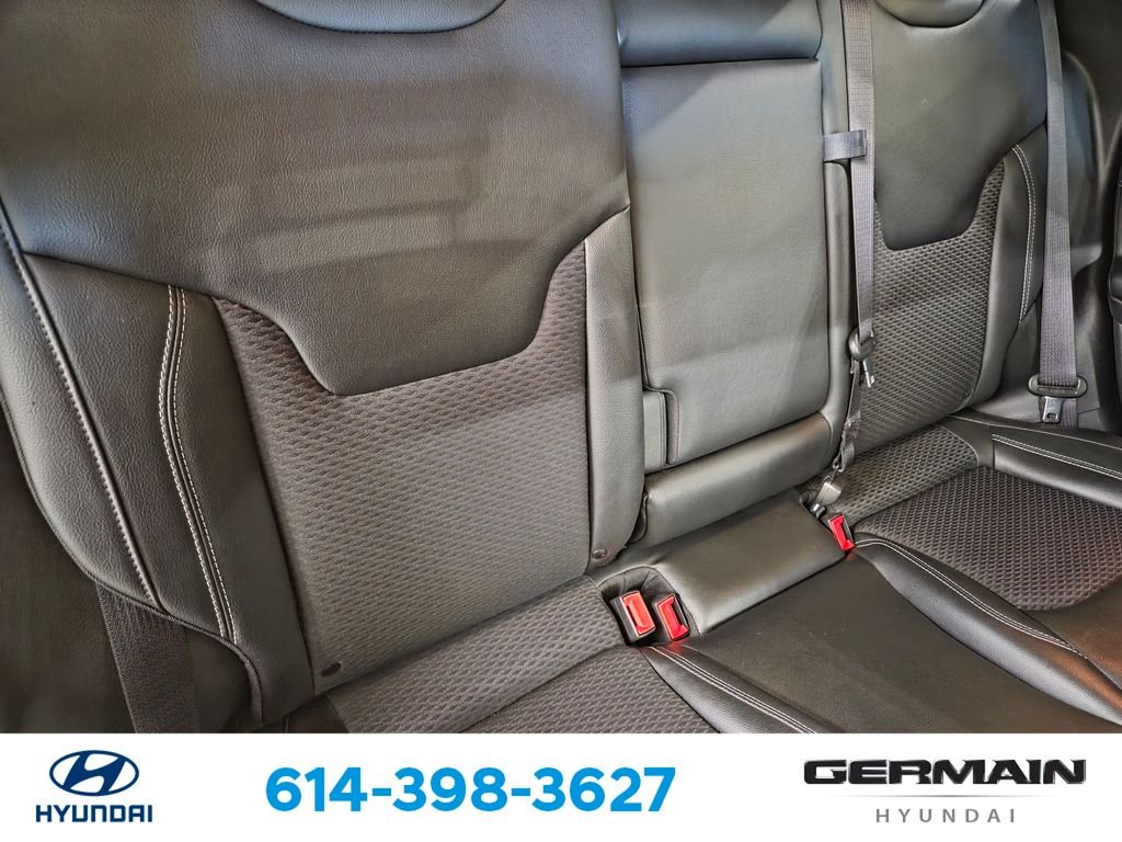 Used 2023 Gray Jeep Latitude image 19