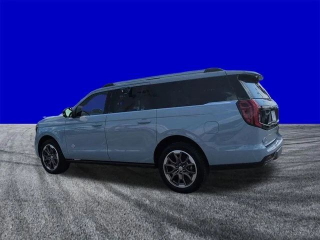 New 2026 Glacier Gray Metallic Tri-Coat Ford MAX King Ranch® image 6
