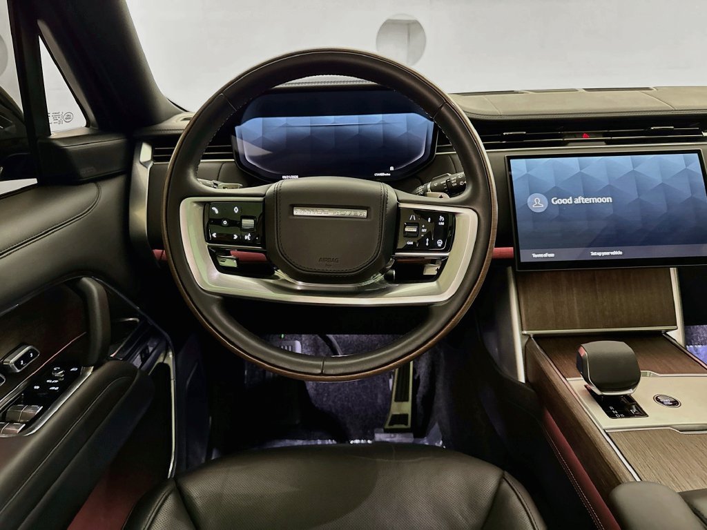 Certified Used 2025 Black Land Rover SE image 23