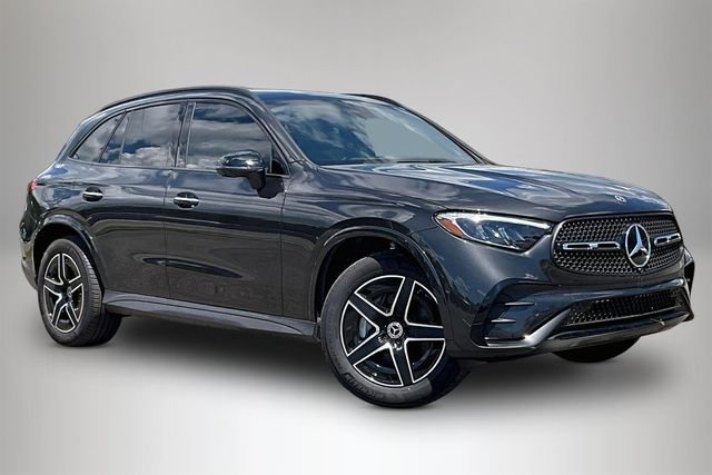 Used 2026 Gray Mercedes-Benz GLC 300 image 1