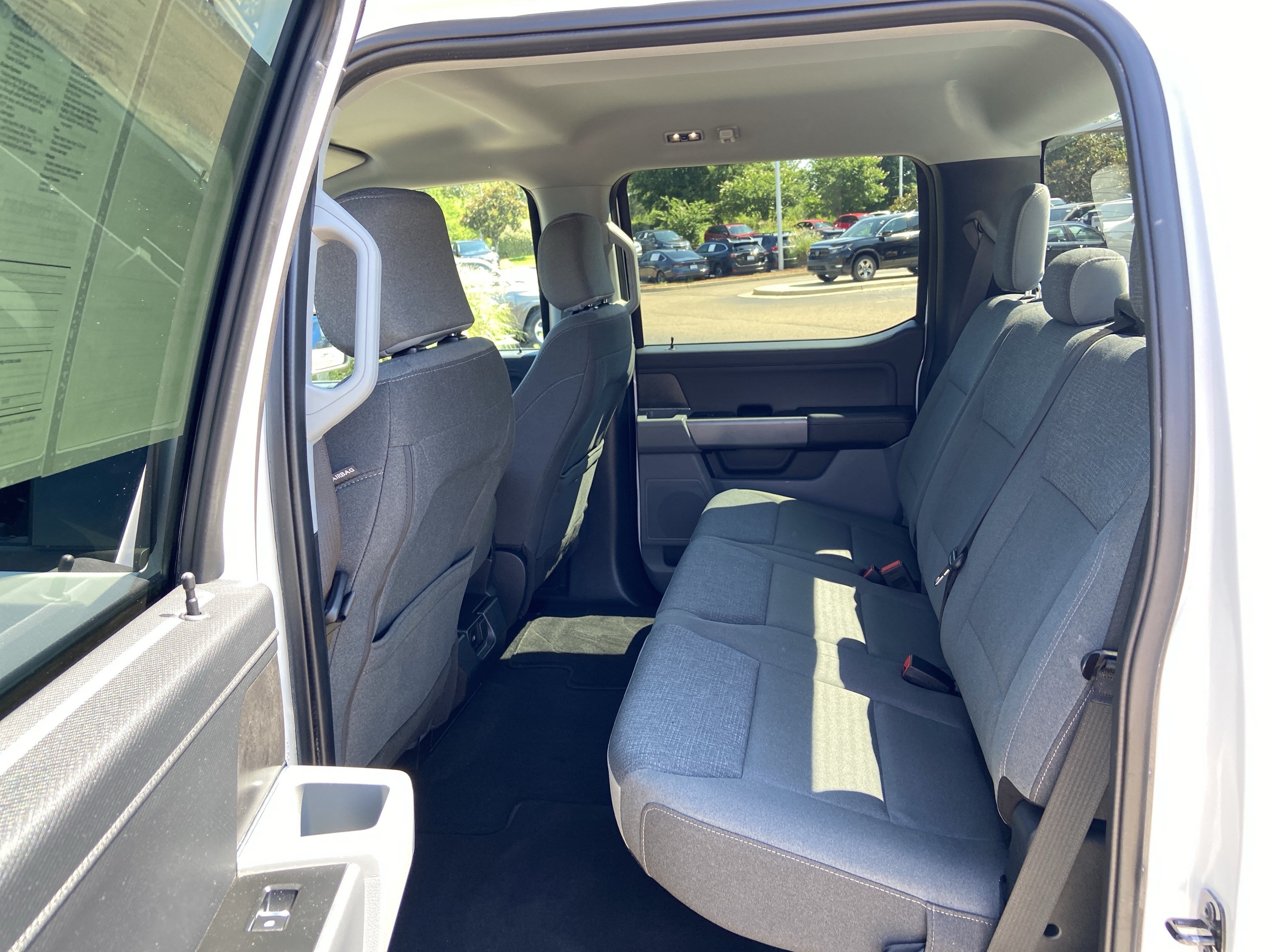 2025 Ford F-150 XLT - Photo 46