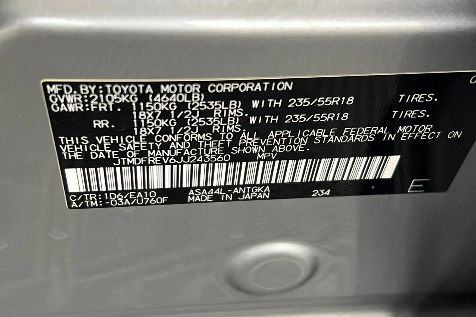 Used 2018 Silver Sky Metallic Toyota Limited image 32