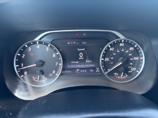 Used 2024 White Nissan S image 14