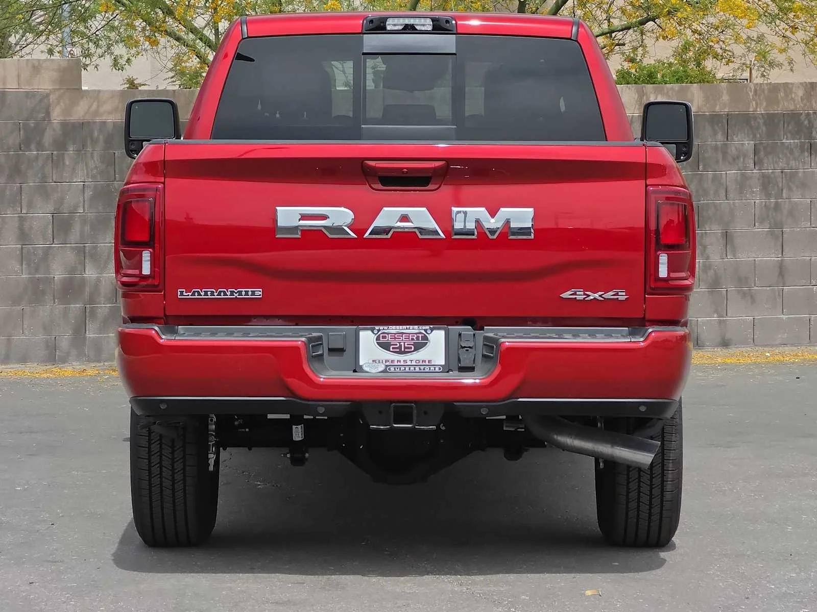 2026 RAM 3500 Laramie - Photo 7