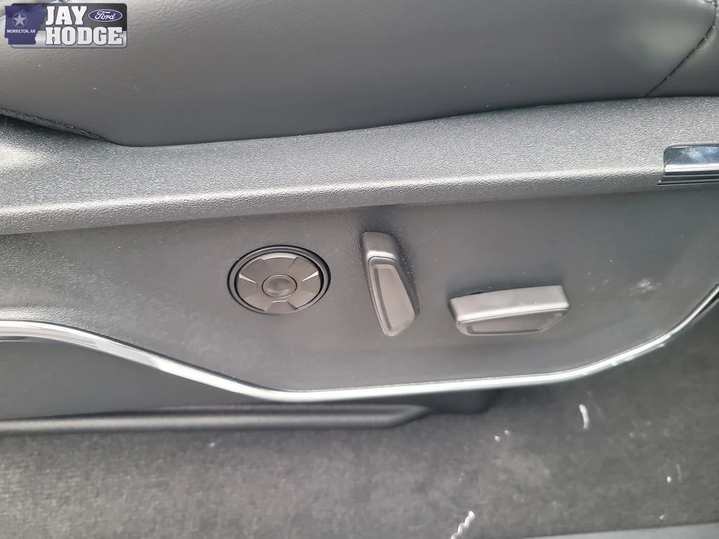 2026 Ford F-250 Super Duty Platinum - Photo 35