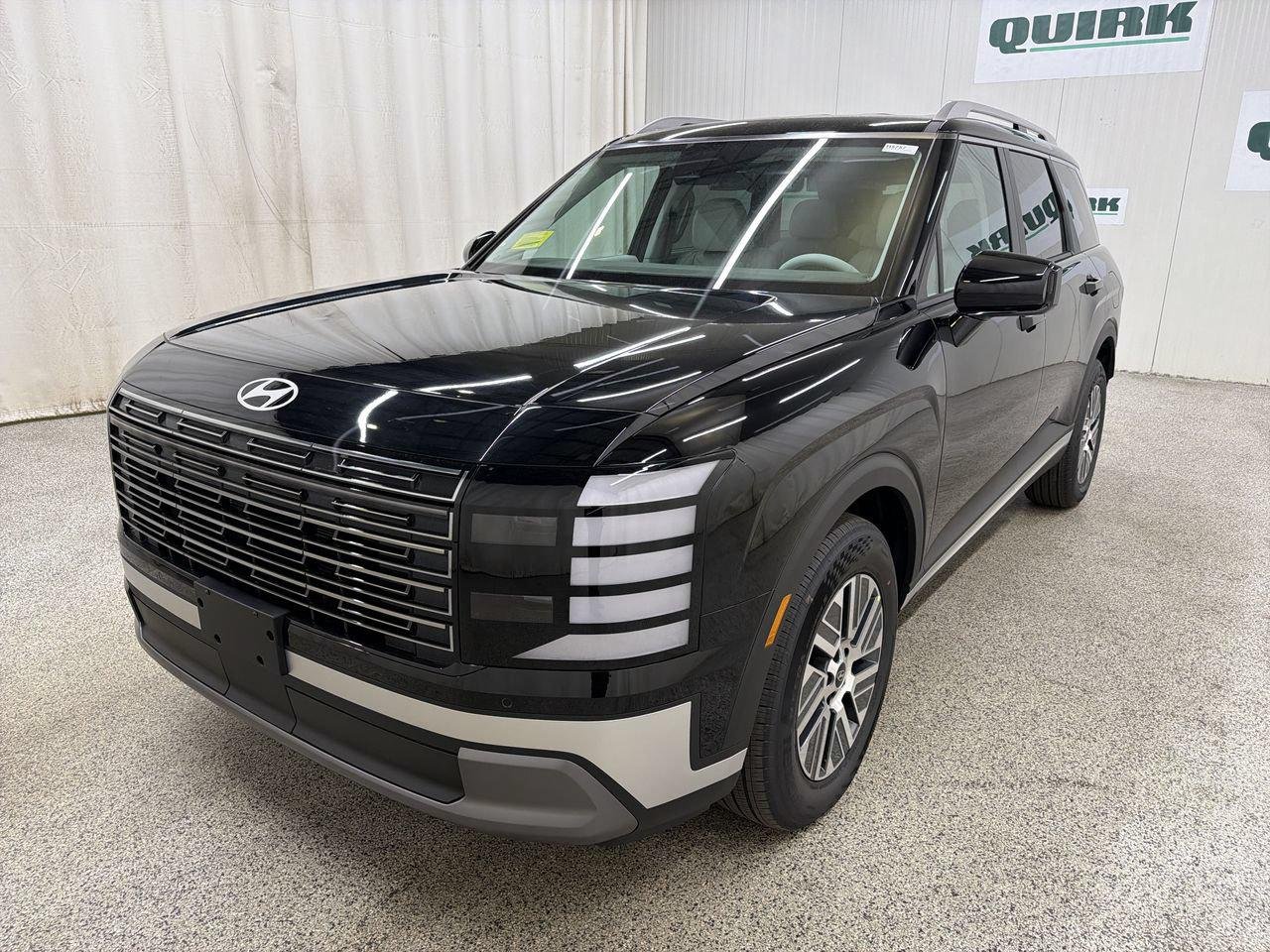 New 2026 Abyss Black Pearl Hyundai SEL 7P image 4