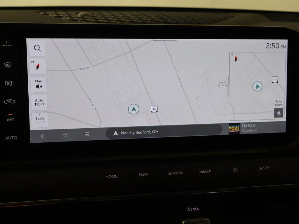Used 2024 Black Kia Land image 47