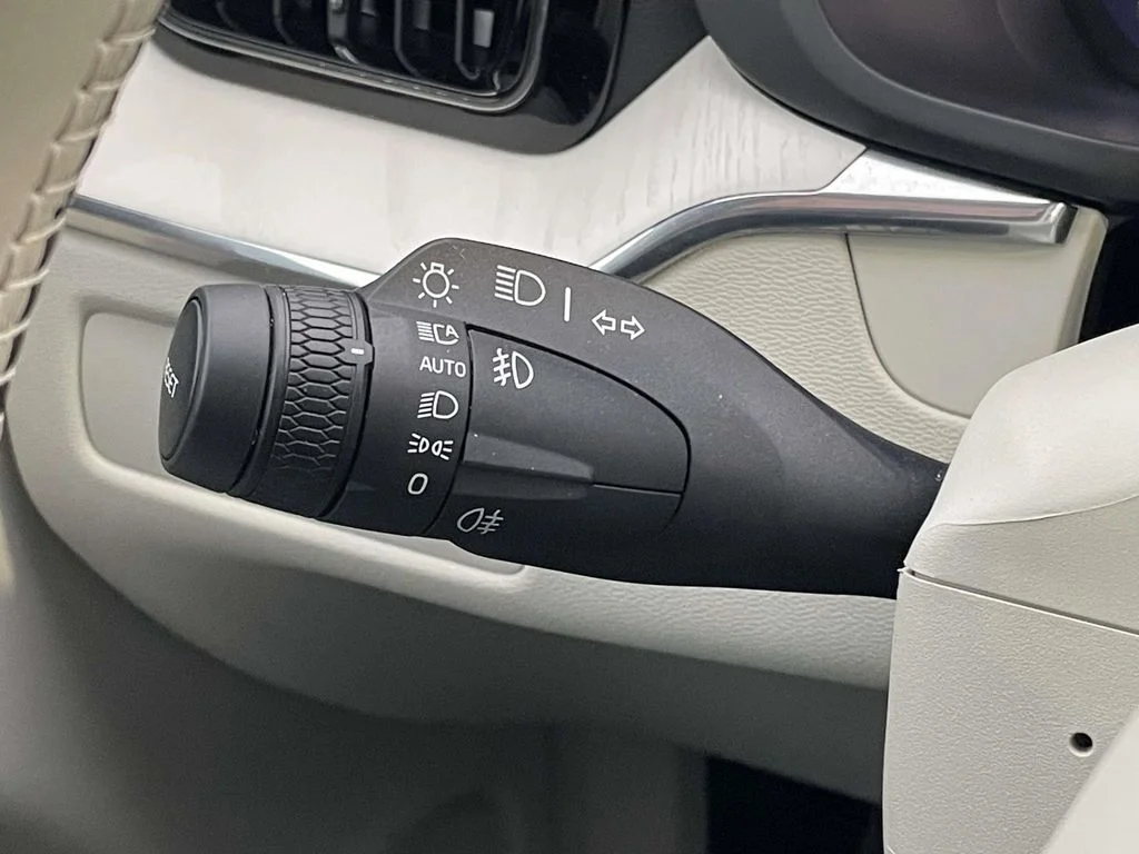 2026 Volvo XC60 Ultra - Photo 12