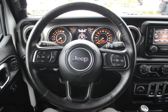 Used 2020 White Jeep Sport S image 12