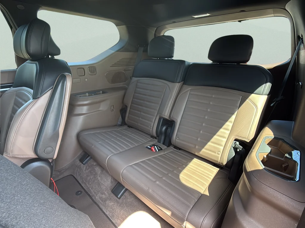 Certified Used 2024 Aurora Black Pearl Kia Land image 24
