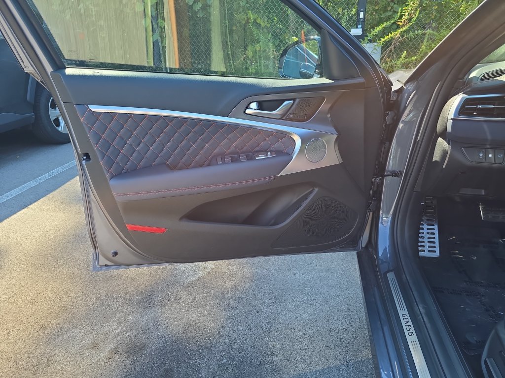 New 2026 Blue Genesis 3.3T PRESTIGE GRAPHITE image 12