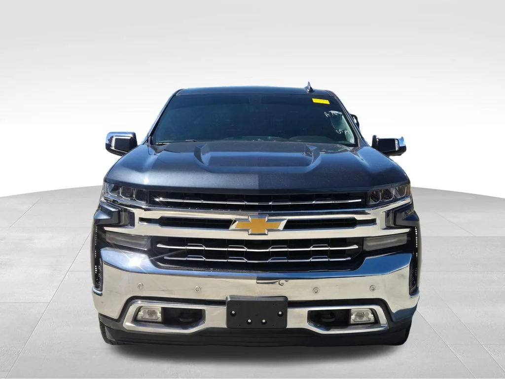 Used 2020 Shadow Gray Metallic Chevrolet LTZ image 2