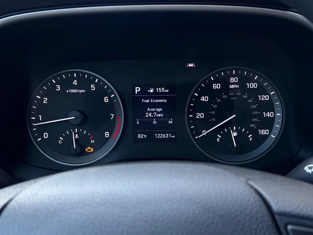 Used 2019 Gemstone Red Hyundai SE image 14
