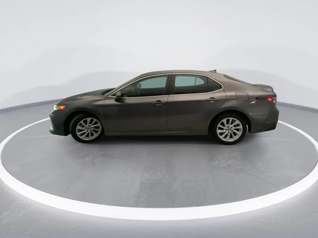 Used 2023 Gray Toyota LE image 3