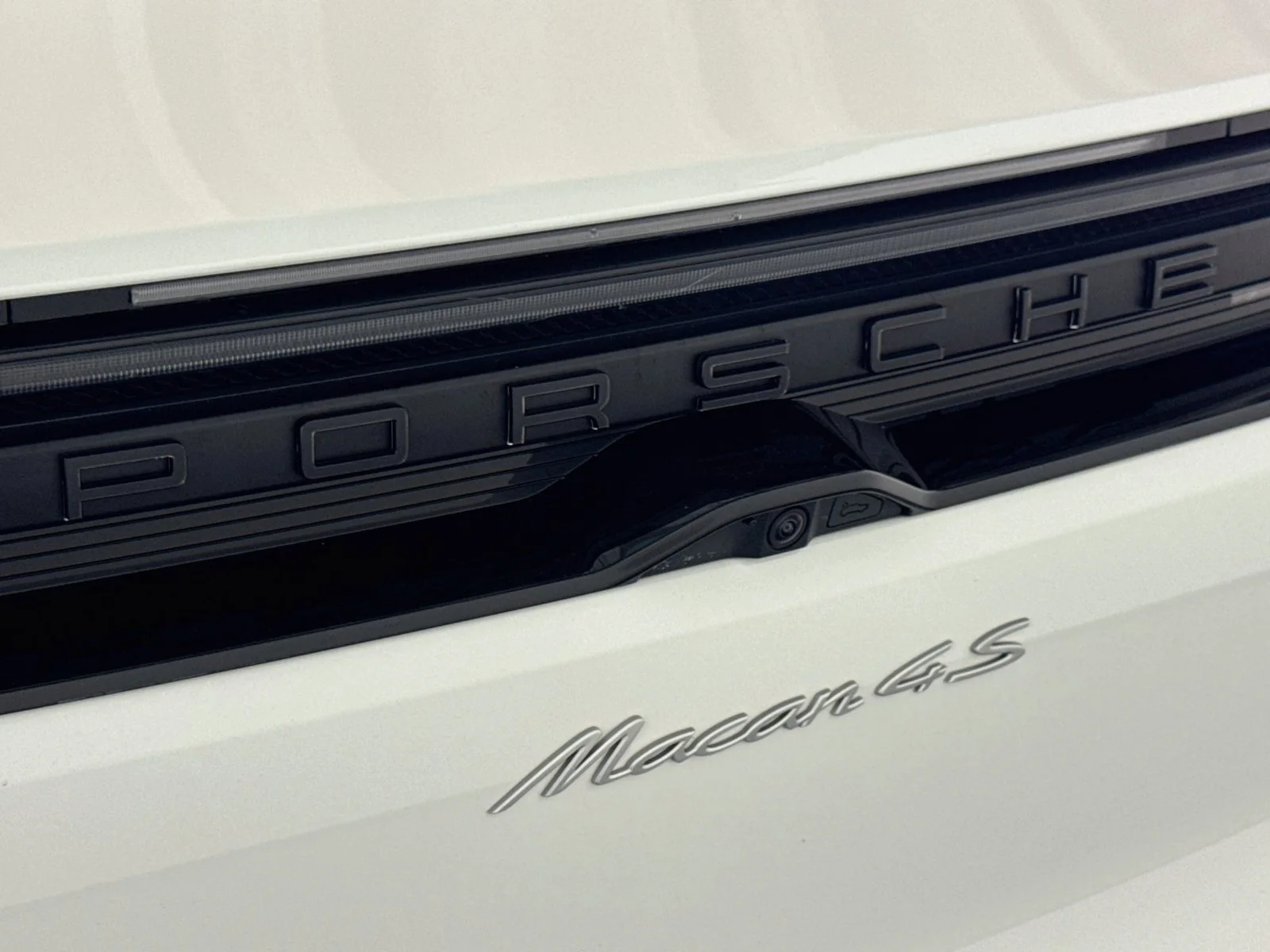 Used 2025 White Porsche Electric 4S image 25