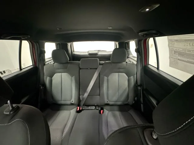 New 2026 Red Hot Pearl-Coat Exterior Paint Jeep Laredo image 24