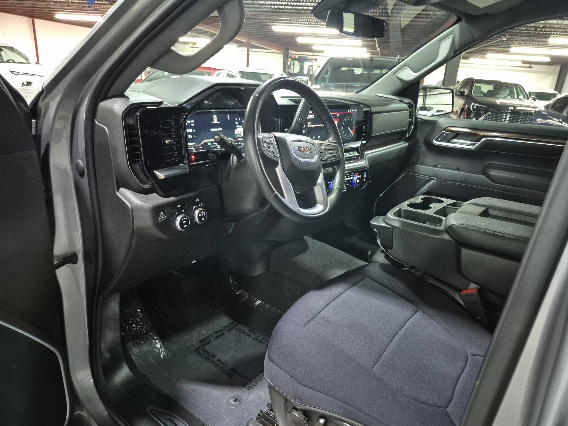 Used 2023 Gray GMC Elevation image 10