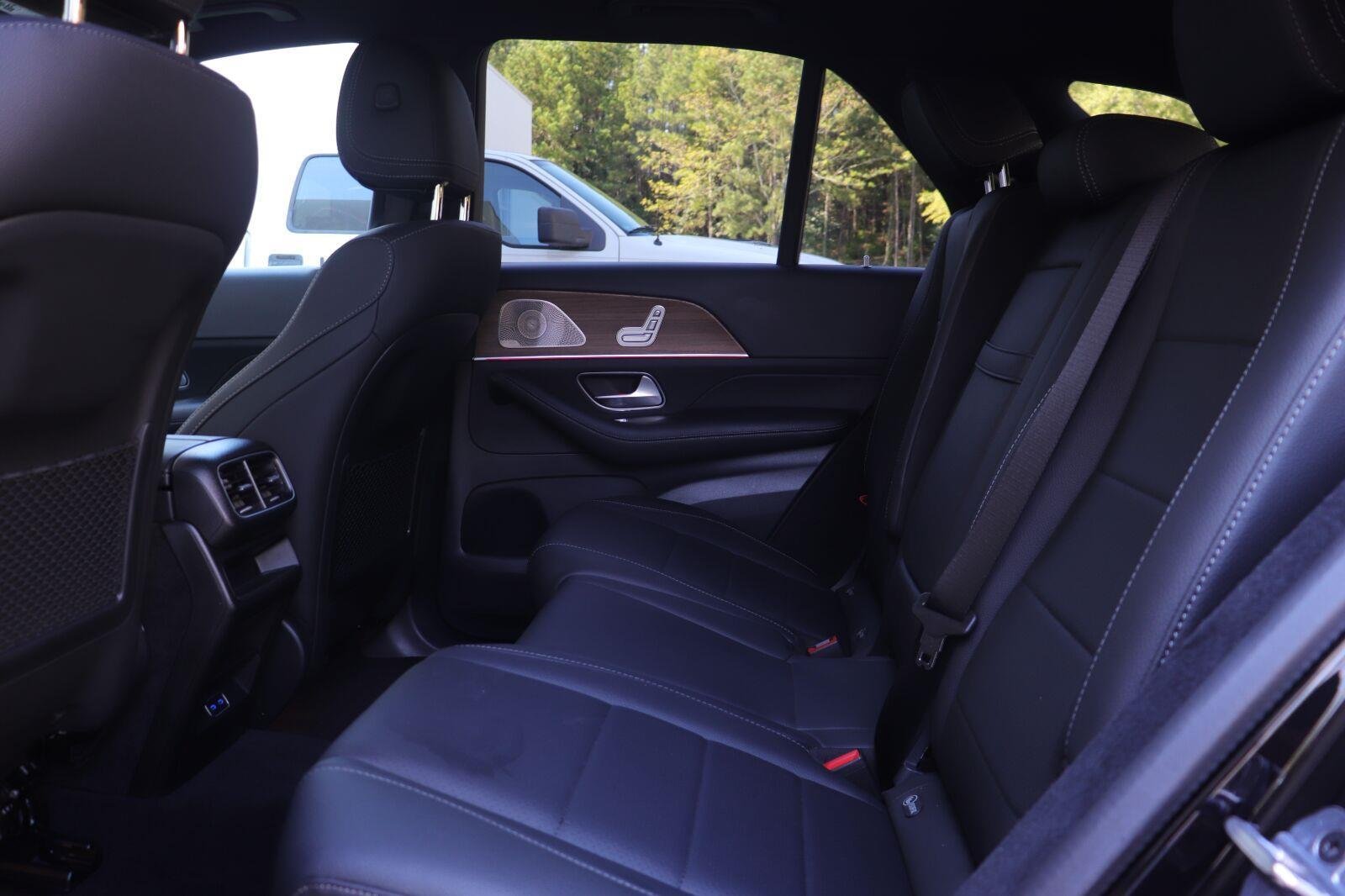 Used 2025 BLACK Mercedes-Benz GLE 350 image 11