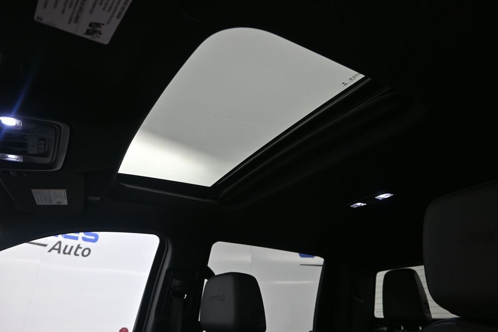 Certified Used 2022 Summit White GMC AT4 image 29