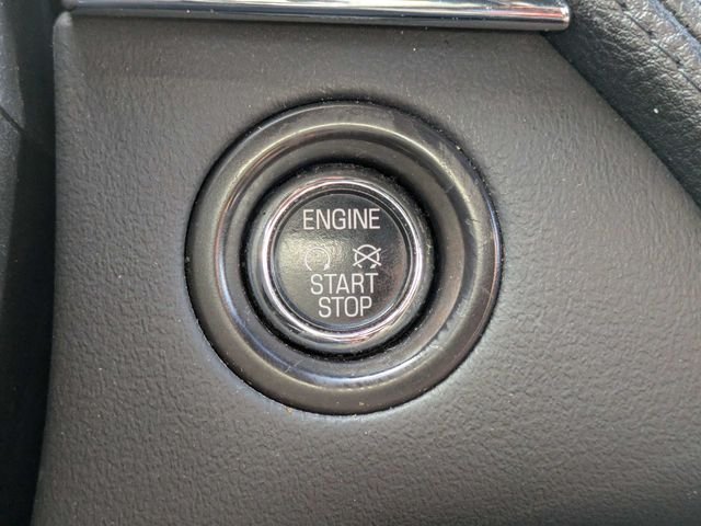 Used 2013 Diamond Lincoln  image 31