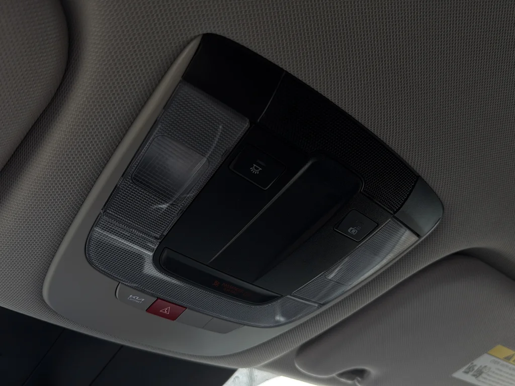 Used 2025 Wolf Gray Kia S image 12