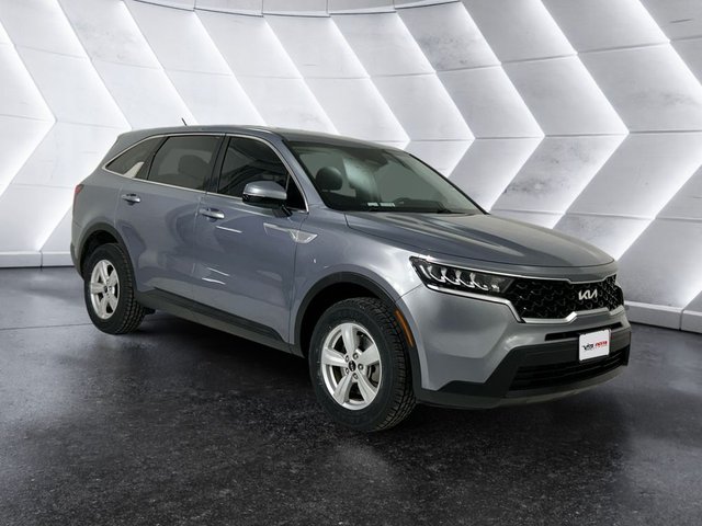 2022 Kia Sorento LX