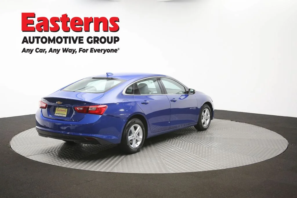 Used 2023 Blue Chevrolet LT image 40