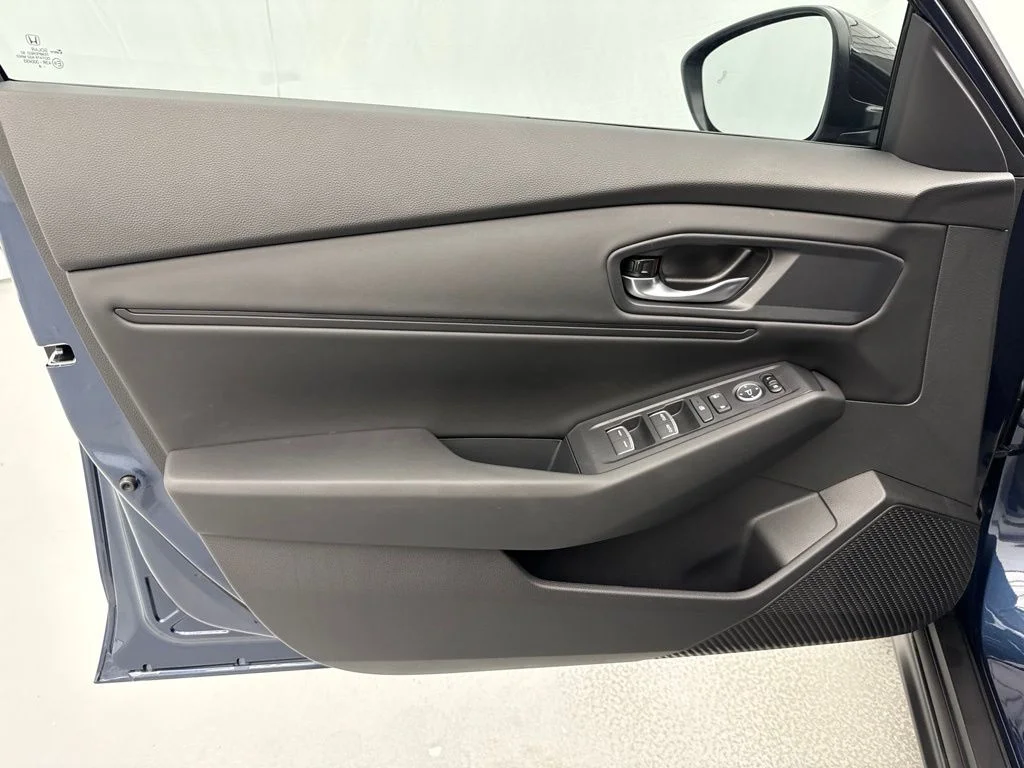 New 2026 Canyon River Blue Metallic Honda SE image 17