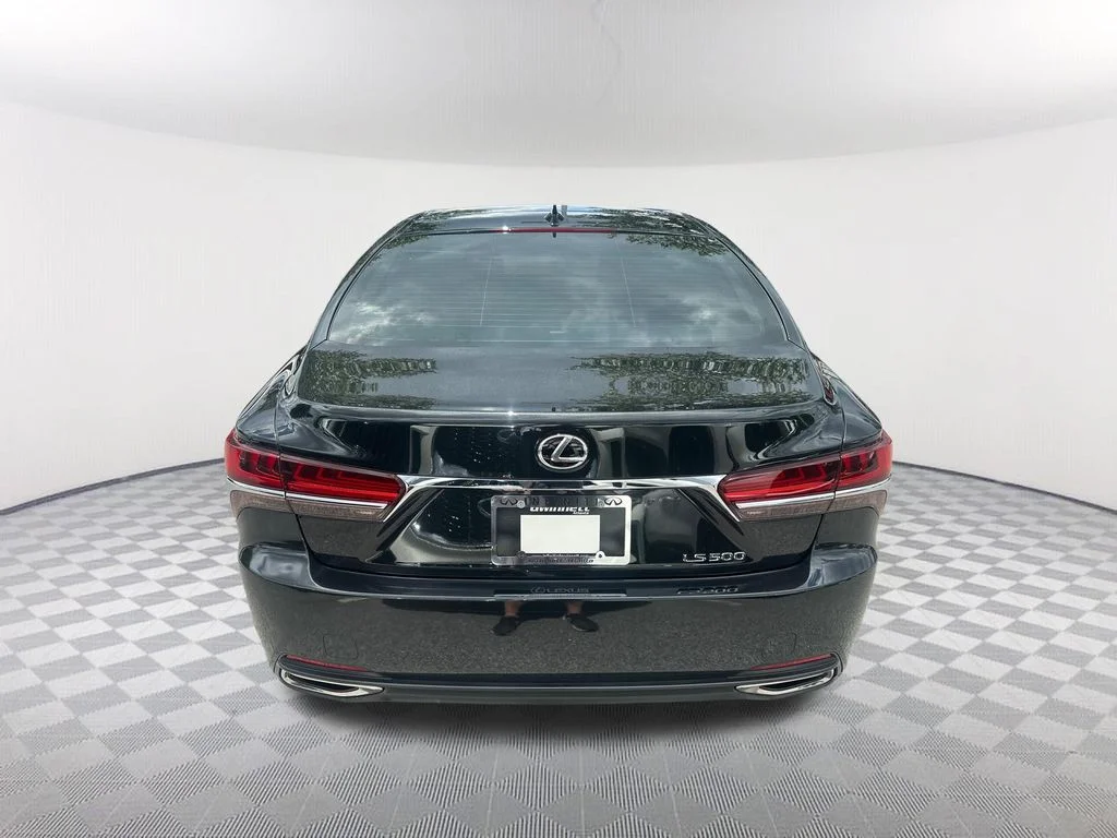 Used 2018  Lexus 500 Base image 6