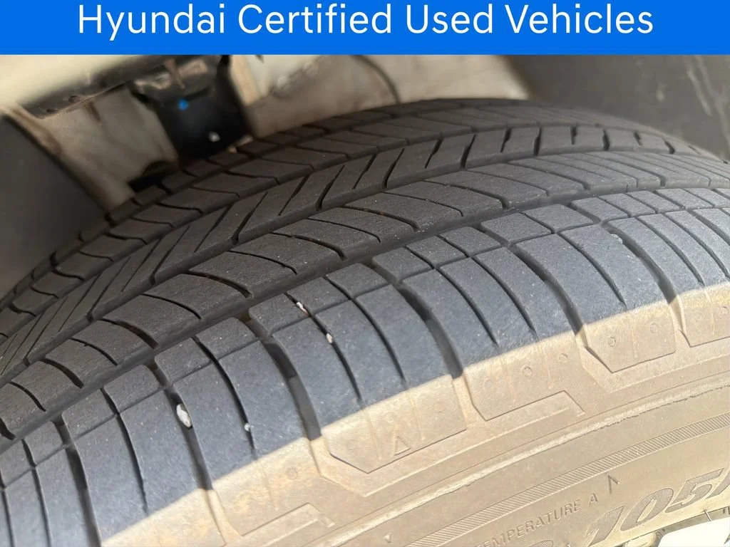 Certified Pre-Owned 2026 Hyundai Santa Cruz SE