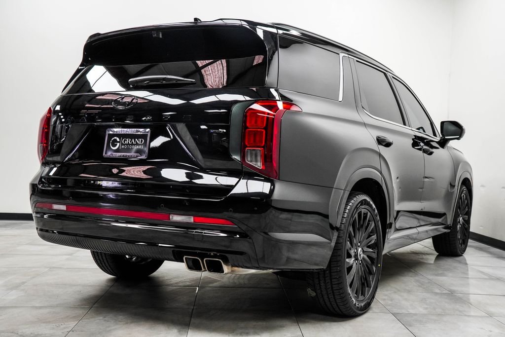 Used 2025 Black Hyundai Calligraphy Night Edition image 13