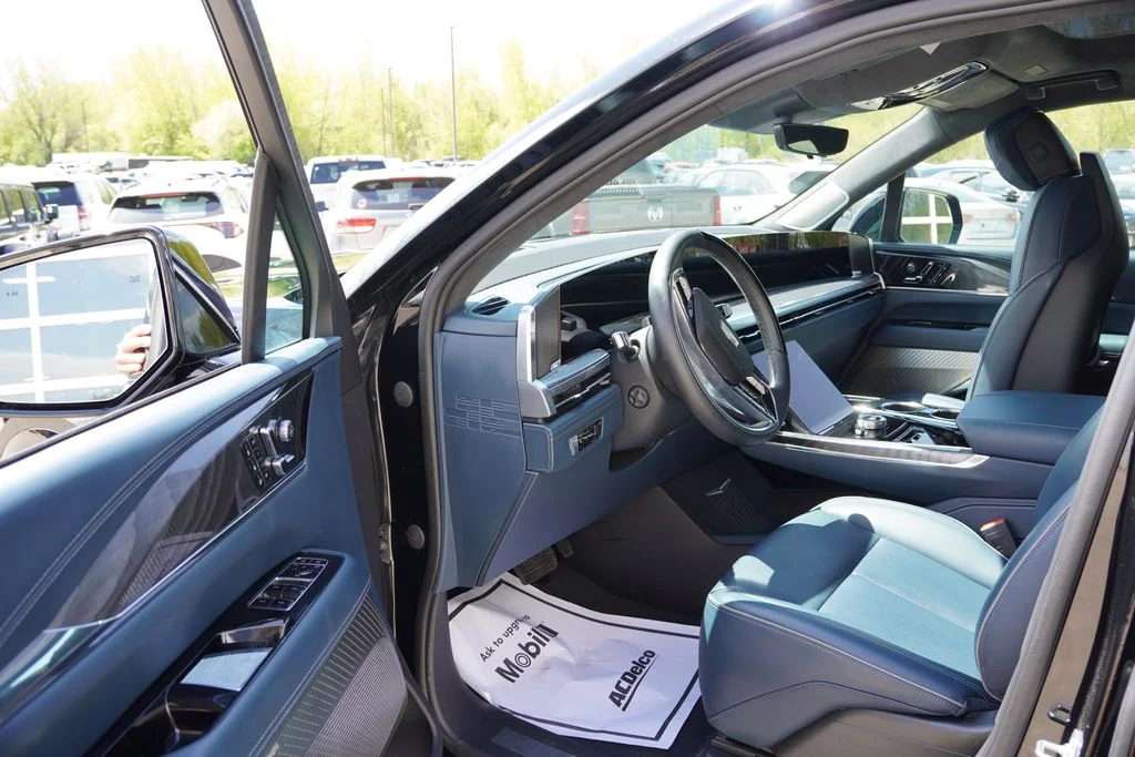 Used 2025 Black Raven Cadillac Luxury 2 image 14