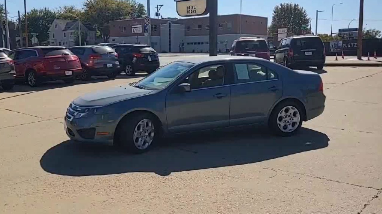 2011 Ford Fusion SE photo 4