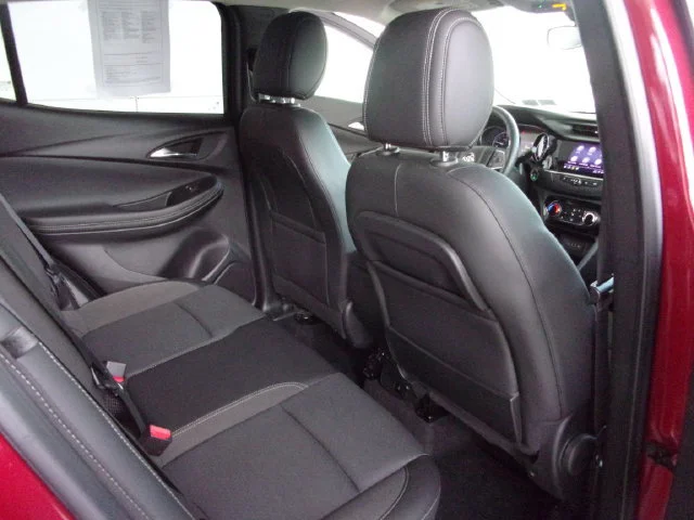 Used 2023 CINNABAR METALLIC Buick Preferred image 21