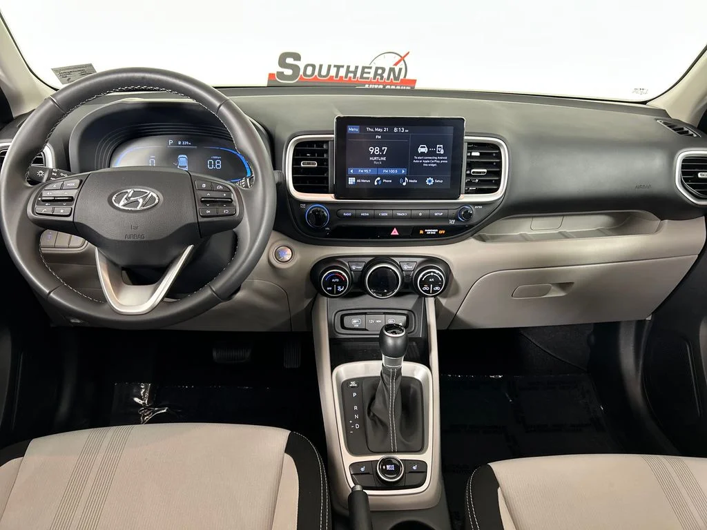 Used 2026 White Hyundai SEL image 18