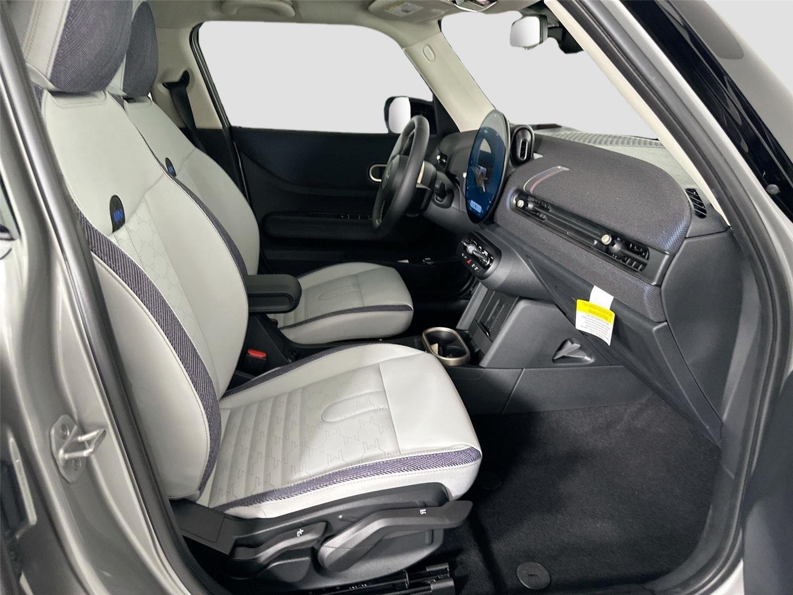 2025 MINI Hardtop 4 Door S - Photo 22
