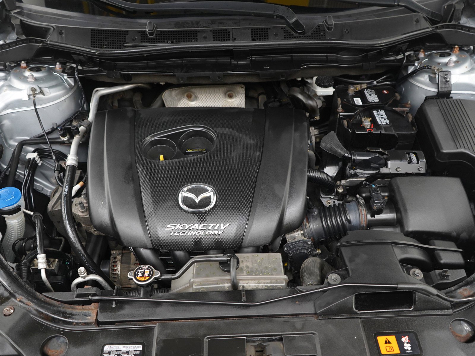 Used 2016 Sonic Silver Metallic Mazda Sport image 28